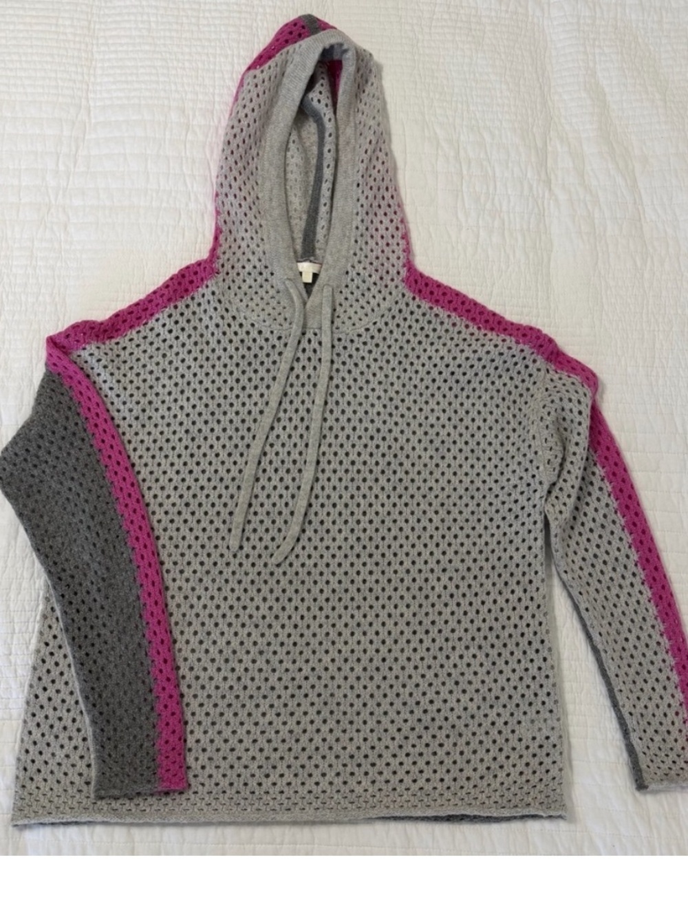 Lisa Todd Gray Hooded Knit Sweater with Pink Contrast X-Large crochet